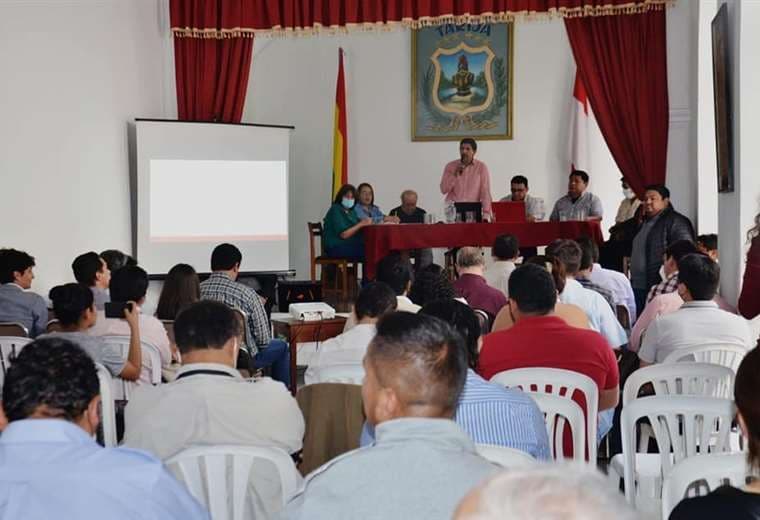 Reunión de cívicos decreta paro cívico en Tarija. Foto: D Maygua