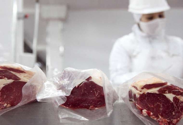 Bolivia exporta carne a China y Rusia/Foto: EL DEBER