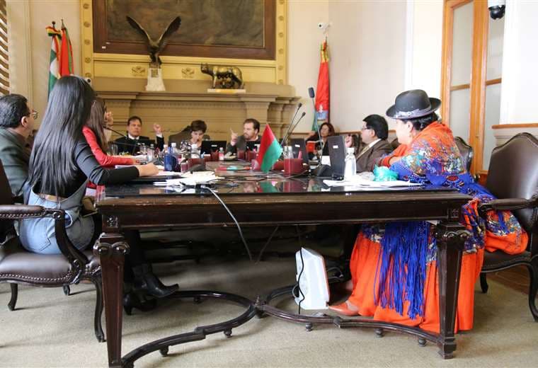 Concejo Municipal de La Paz rechaza reconsiderar norma sobre construcciones irrestrictas 