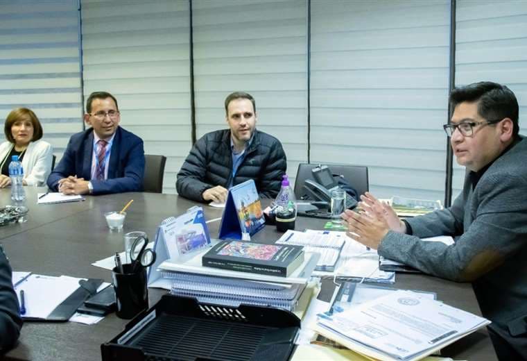 Industriales se reunieron con el ministro de Economía, Marcelo Montenegro