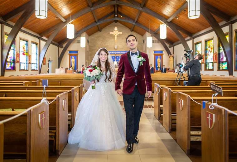 Se pueden celebrar bodas religiosas los fines de semana y de día en Santa Cruz
