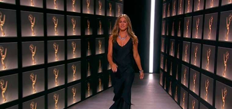Los premios Emmy tuvieron su elegante 'alfombra roja' virtual