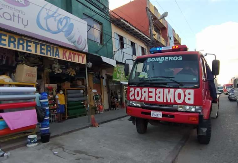 Voluntarios piden solidaridad en su Bomberotón para comprar el carro bombero de sus sueños