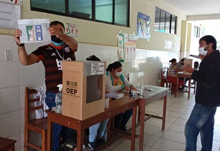 Dos comunidades de Pando, adonde no llegó el material electoral, votaron este miércoles