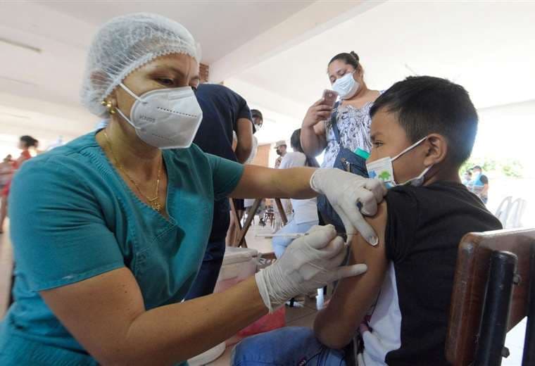 Alcaldía anuncia puntos de vacunación en colegios para el próximo fin de semana