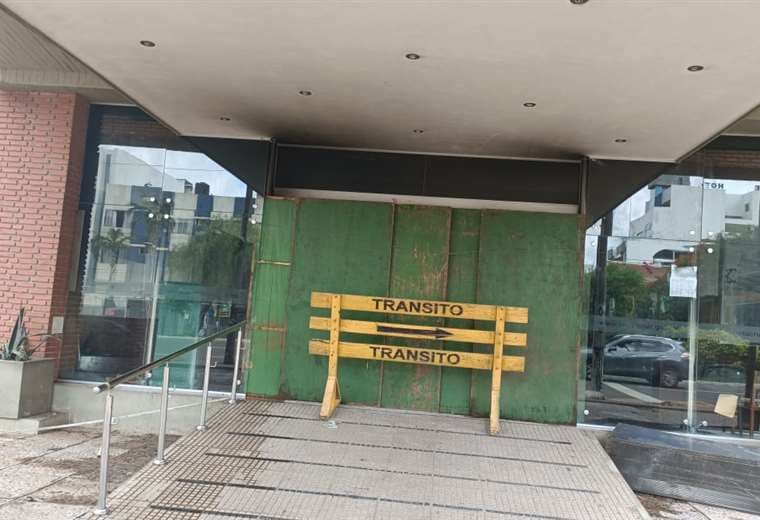 Autoridades de la Alcaldía piden garantías para ingresar al edificio de la Gobernación 