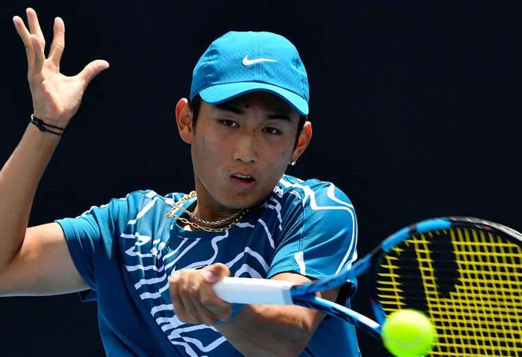 Un tenista chino gana por primera vez en el Abierto de Australia