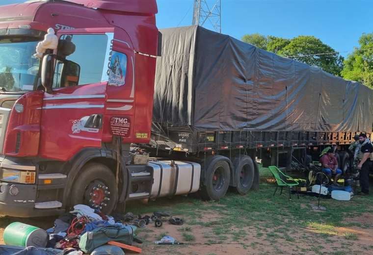En Paraguay decomisan 111 kilos de droga boliviana y lo relacionan con la narcoavioneta