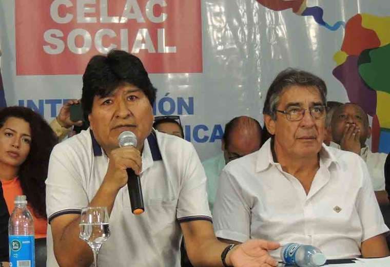 Morales, en Argentina, participó en la Celac Social 