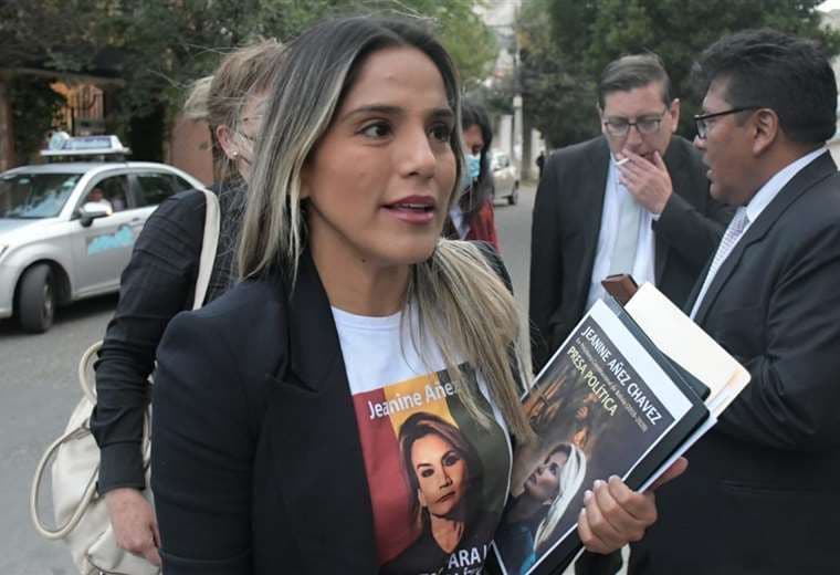 Fiscalía desestima denuncia contra Carolina Ribera por legitimación de ganancias ilícitas 