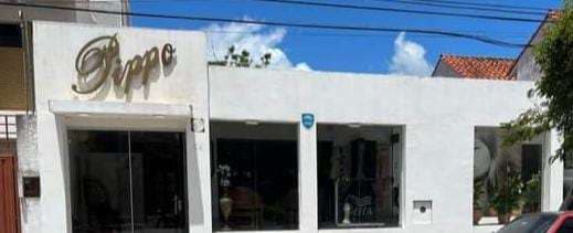 Deuda bancaria obliga a cerrar las puertas del salón de belleza de Pippo Galarza