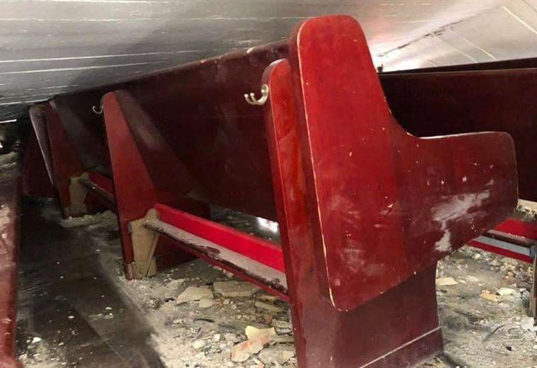 Derrumbe del techo de una iglesia en México deja 10 muertos y 60 heridos 