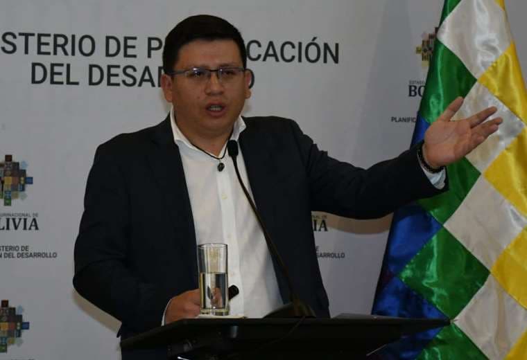 Gobierno asegura que dilatación de la aprobación del presupuesto reformulado afecta más a los municipios del país