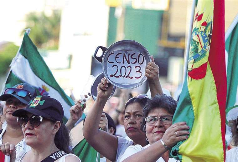 La demora del censo activó las protestas en Santa Cruz