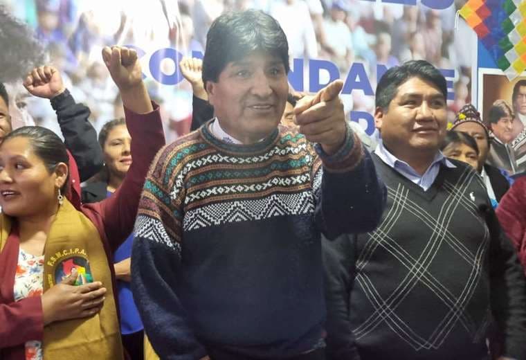 Evo Morales en conferencia de prensa. Foto: Yolanda Mamani. 