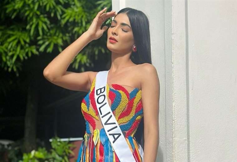 Miss Bolivia se roba el cariño de los salvadoreños y ya mostró su traje que lucirá ante el jurado