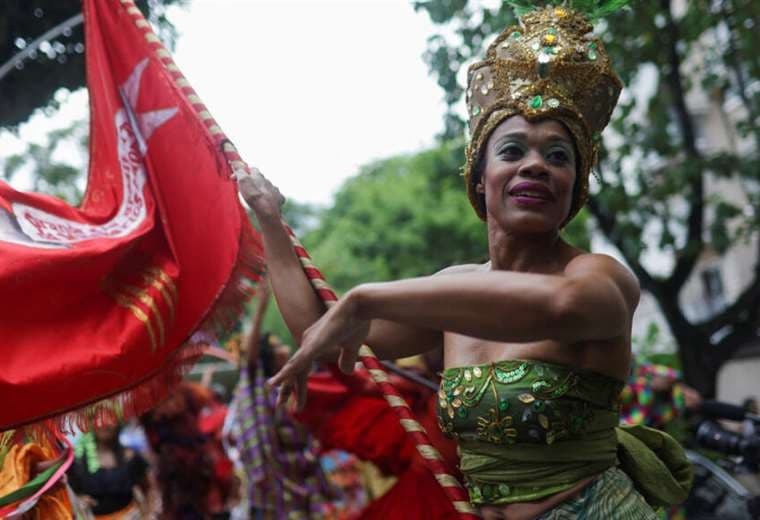 Arranca el Carnaval de Río entre felicidad y alivio