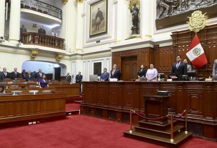 Congreso de Perú vuelve a rechazar adelanto de elecciones