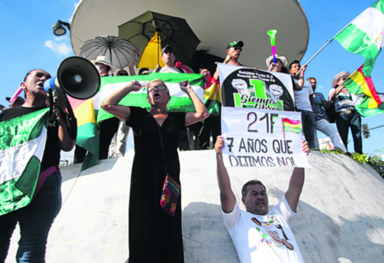 A 7 años del 21-F se refuerza el grito de No a la reelección y de exigir liberación de Camacho
