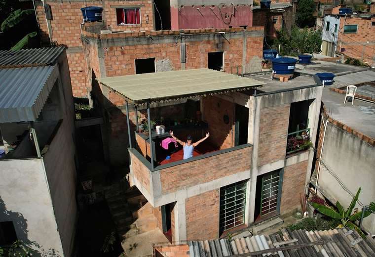La vivienda se encuentra en las afueras de Belo Horizonte. Fotos: AFP