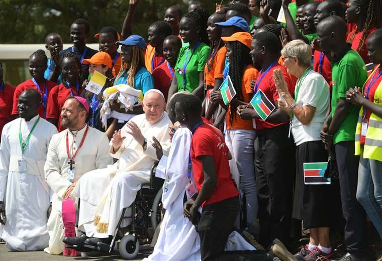 El papa escucha a los desplazados internos de Sudán del Sur