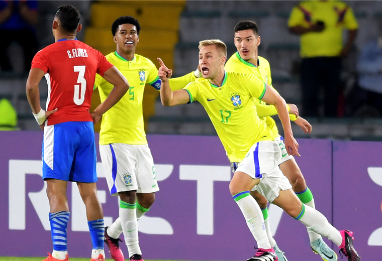 Brasil clasifica al Mundial Sub-20 con victoria 2-0 ante Paraguay en el Sudamericano