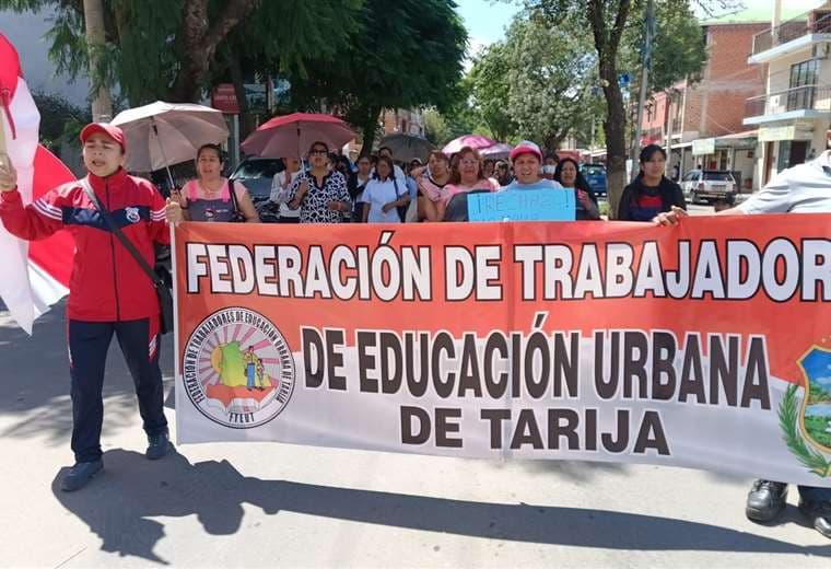 Maestros urbanos de Tarija prevén radicalizar medidas por falta de respuesta a sus demandas 