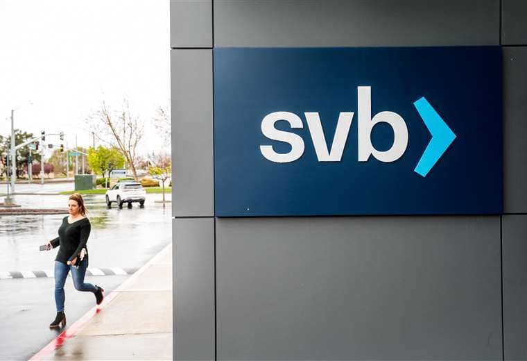 Banco HSBC compra sucursal británica del banco californiano en quiebra SVB