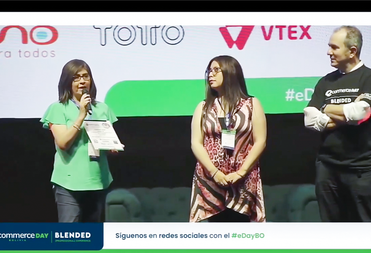 Entrega de reconocimientos a los proyectos ganadores del eCommerce Award Bolivia 2023 