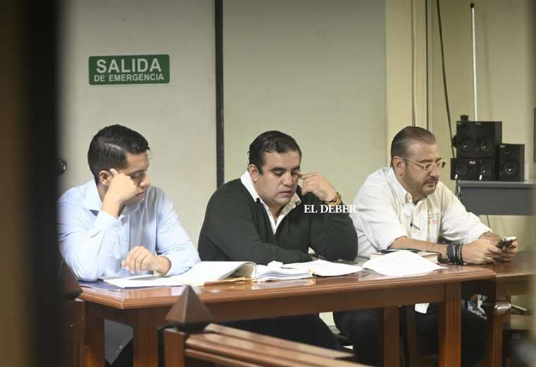 Audiencia de Rómulo Calvo por el caso wiphala fue reprogramada para el 4 de abril