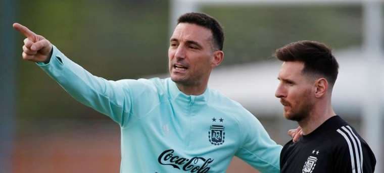 Scaloni prepara cambios para acompañar a Messi en amistoso de Argentina ante Curazao