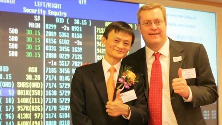 Porter Erisman con Jack Ma cuando trabajaba en Alibaba