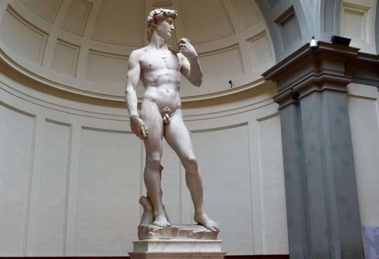 Una de las esculturas más representativas, El David, de Miguel Ángel