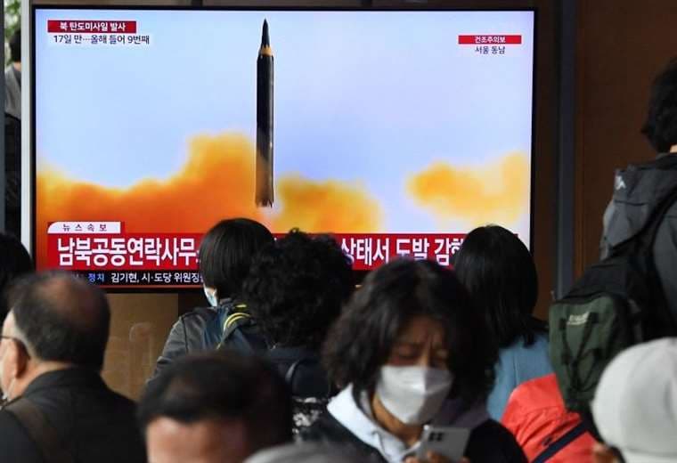 Por qué el nuevo misil de combustible sólido disparado por Corea del Norte es "más poderoso" que todos los demás