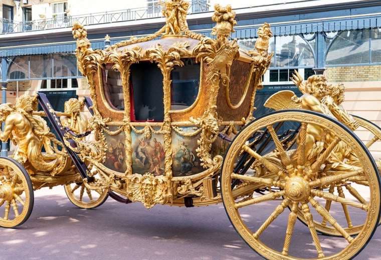 Cómo serán las carrozas que se usarán en la coronación de Carlos III y por qué habrá dos en lugar de una