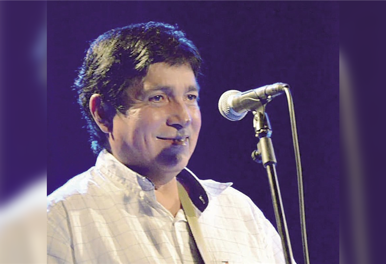 Eduardo Santa Cruz, destacado compositor y guitarrista cruceño 
