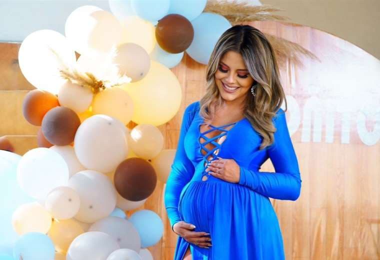 La ex presentadora de televisión Laura La Faye espera a su tercer bebé