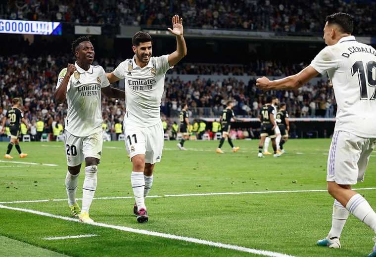 El Real Madrid se impone ante el Celta con goles de Asensio y Militao
