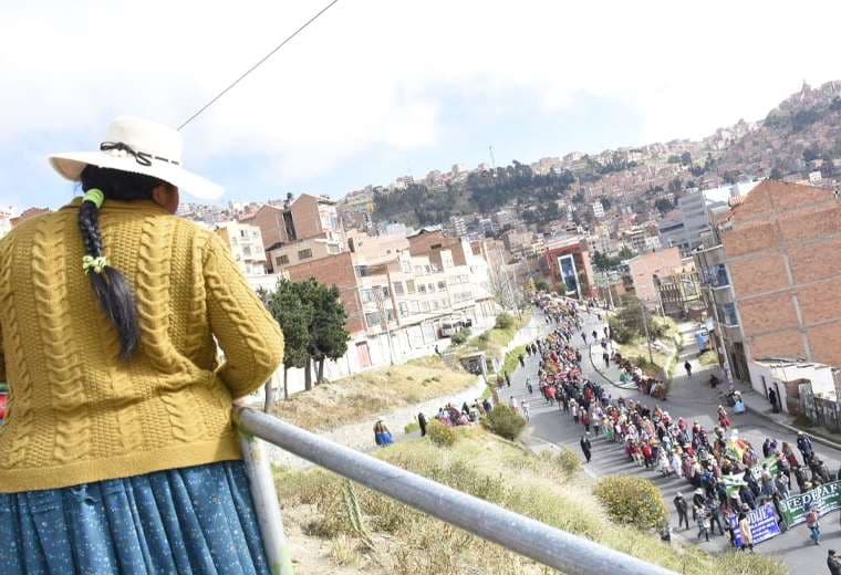 Marcha de padres de familia de El Alto. Foto: APG.