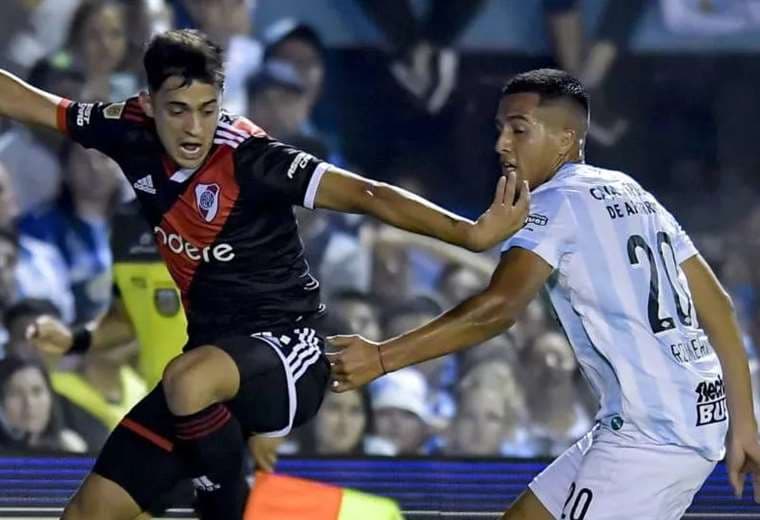 River sufrió, pero salva un punto ante Atlético Tucumán en la Liga argentina