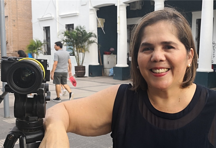 Maggy Talavera se convierte en la primera mujer en presidir la Asociación de Periodistas de Santa Cruz