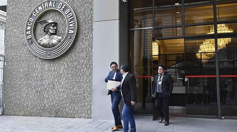 El BCB admite que pagará los cargos que los países miembros del FMI asumen por sus asignaciones de los Derechos Especiales de Giro