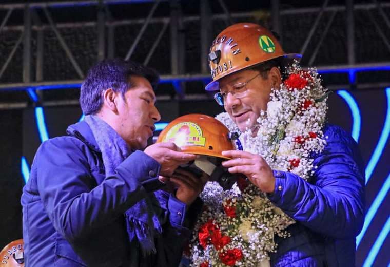 Luis Arce con mineros de Potosí /Foto: Presidencia