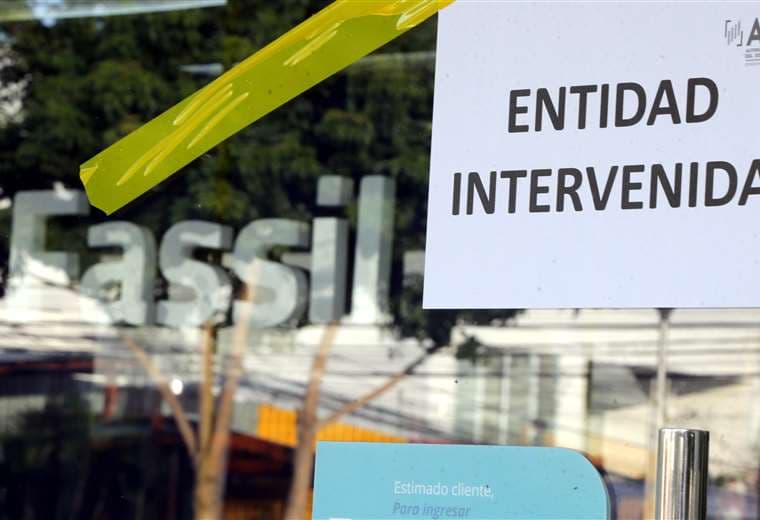 Banco Fassil: Fiscalía emite orden de aprehensión contra los hermanos Artieda