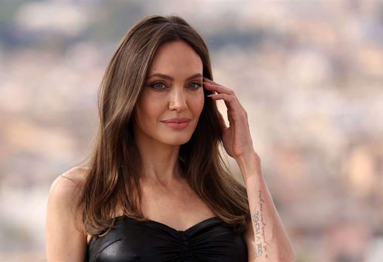 Angelina Jolie: de la depresión a la moda con Atelier Jolie