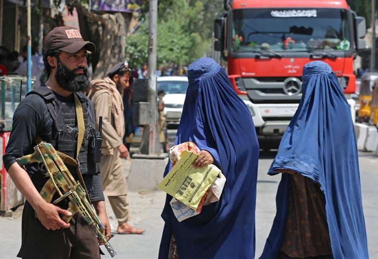Jefe de la ONU denuncia las restricciones impuestas a las mujeres en Afganistán