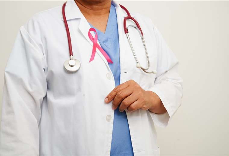 Chequeos médicos para prevenir el cáncer en la mujer/Freepick