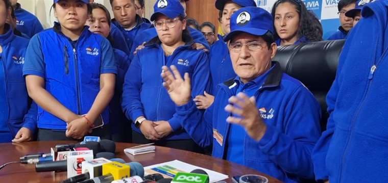 Director de Vías Bolivia dice que lo destituyeron por ser 'evista' 