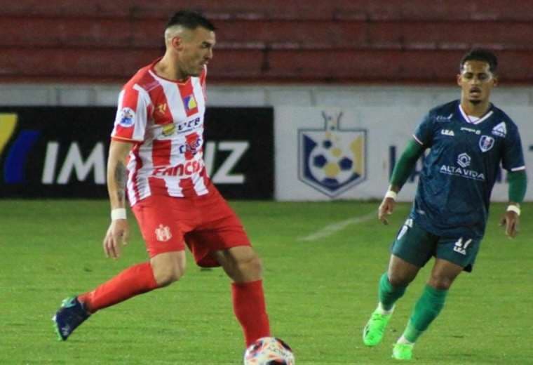 Real Tomayapo sorprendió a Independiente y lo goleó en Sucre por 0-3