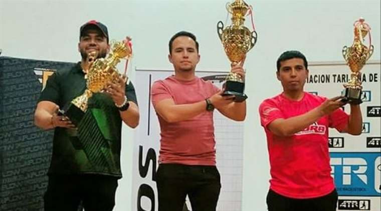 El podio por equipos en el nacional jugado en Tarija. Foto: Febora
